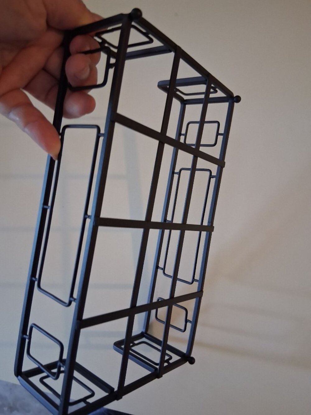 New Metal Rack Storage Organizer - Picture 3 of 3